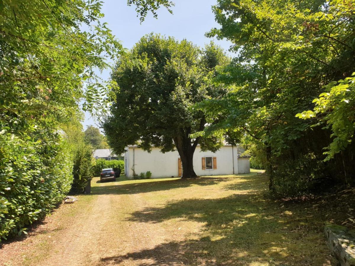 La Bergerie, Maison Spacieuse Avec Grand Jardin, Vue Sur Les Pyrenees Lourdes Exterior photo